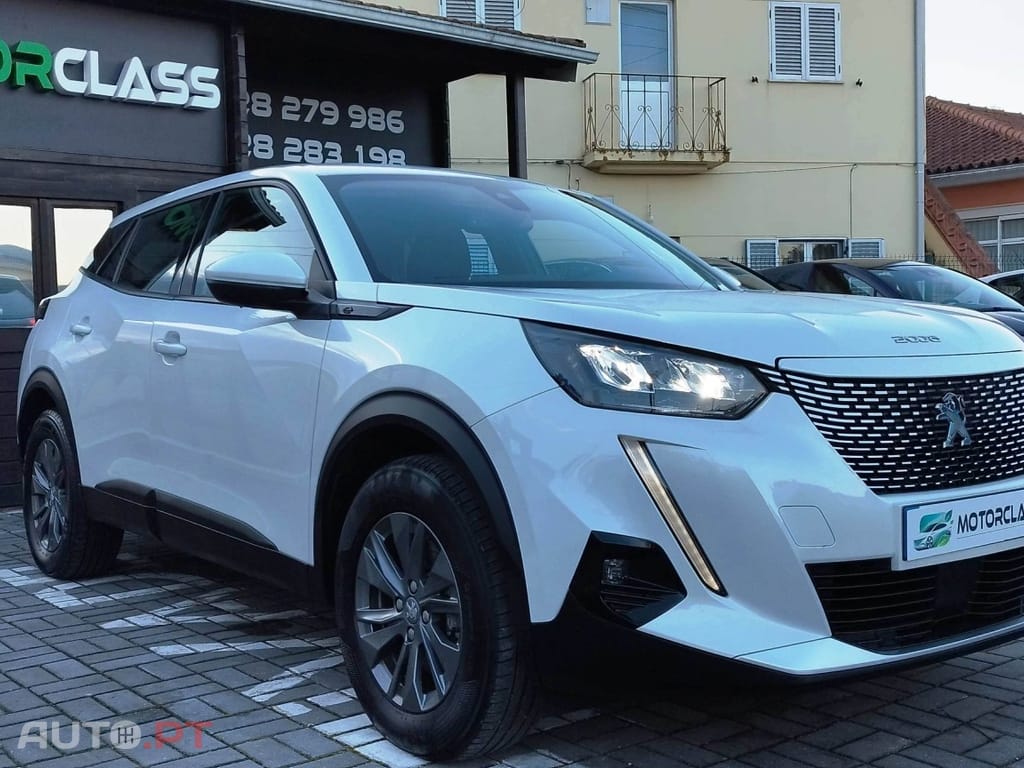 Peugeot E-2008 50 kWh Allure Pack