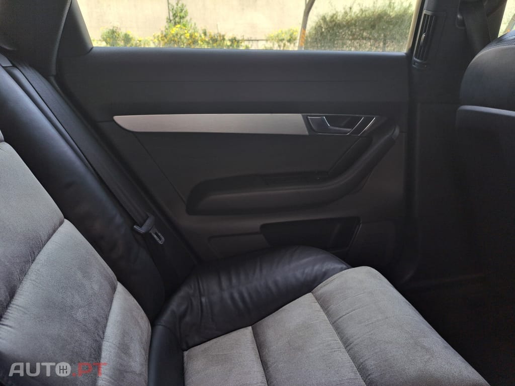Audi A6 2.0 TDi Multitronic S-line