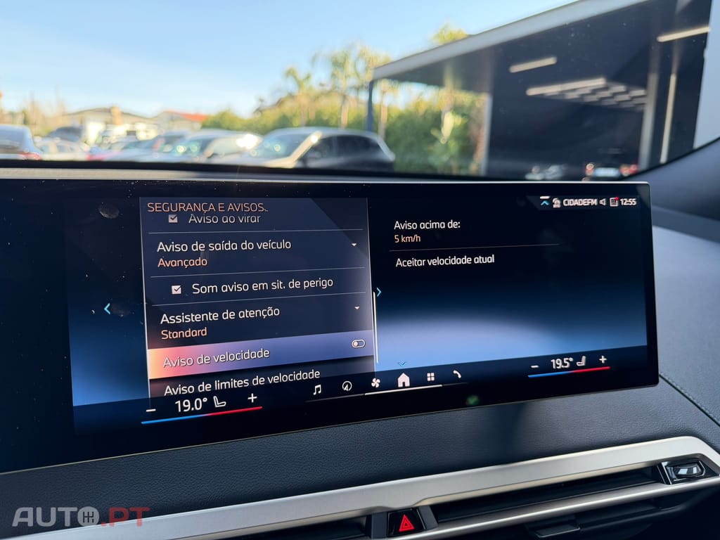 BMW iX xDrive 40 Pack Desportivo