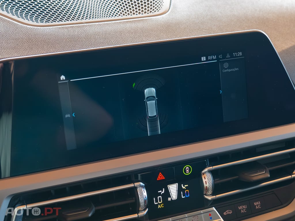 BMW 330 e Touring Corporate Edition Auto