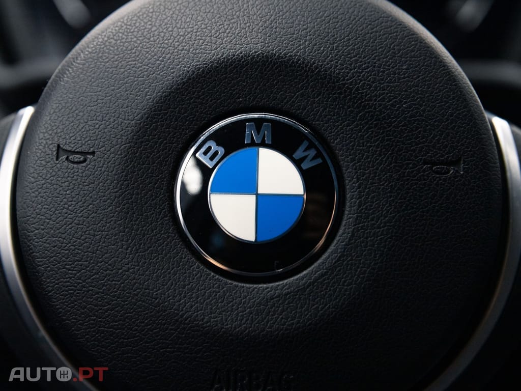 BMW X2 16 d sDrive Pack M
