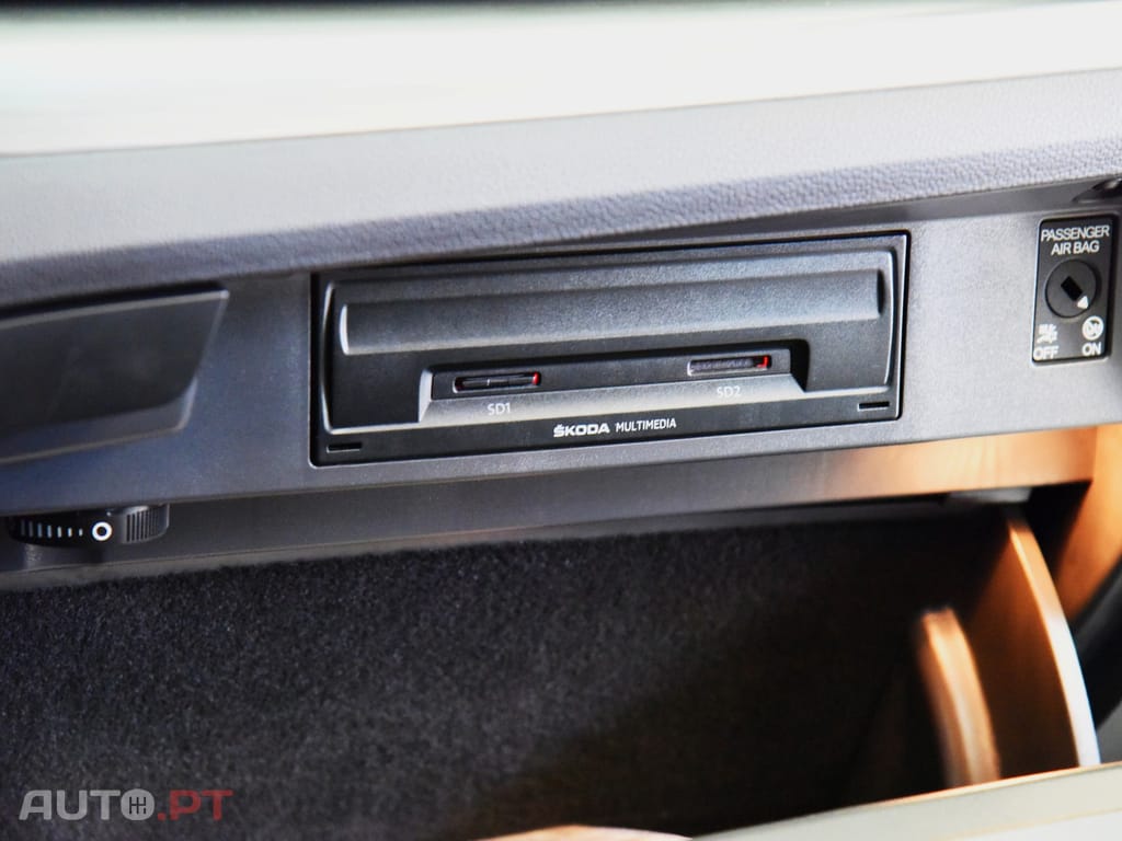 Skoda Superb 2.0 TDI Style