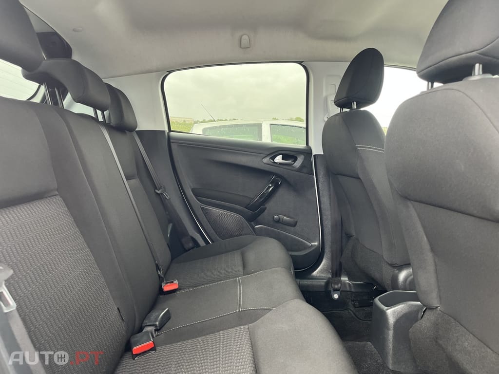 Peugeot 208 1.2 PureTech Active
