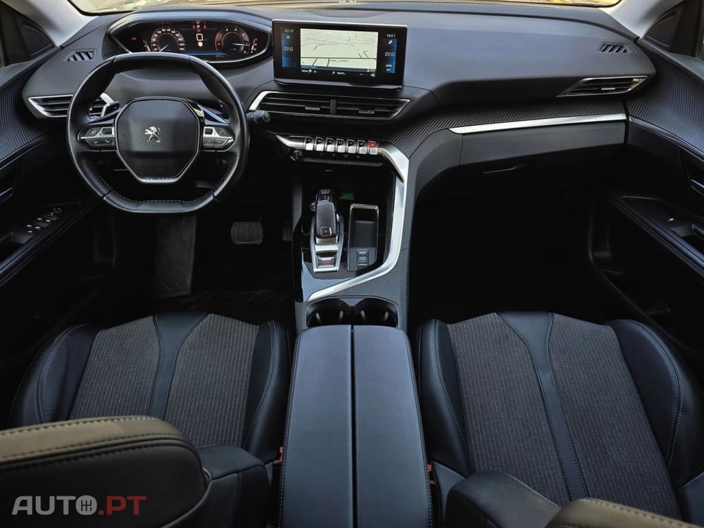 Peugeot 3008 1.5 BlueHDi Allure EAT8