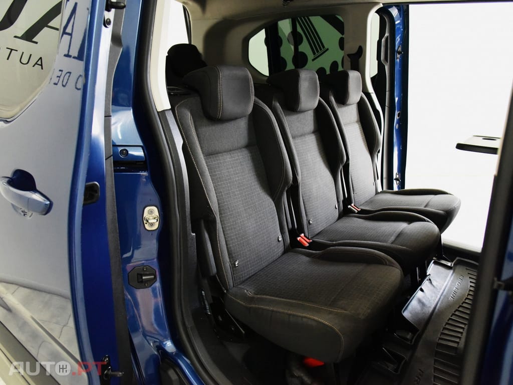 Peugeot Rifter 1.2 PureTech Longa GT Line 7L