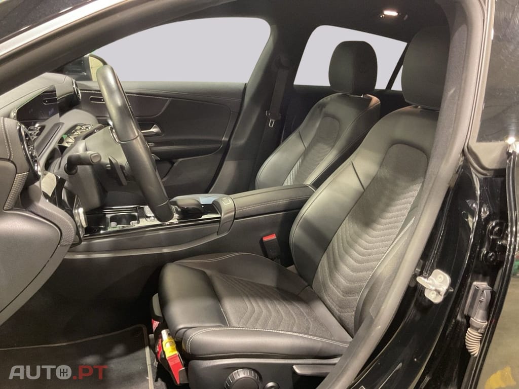 Mercedes-Benz CLA 250 e Shooting Brake Luxury I.V.A DEDUTIVEL