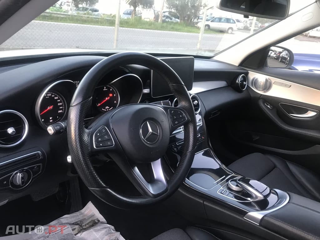 Mercedes-Benz C 300 BlueTEC Hybrid Avantgarde
