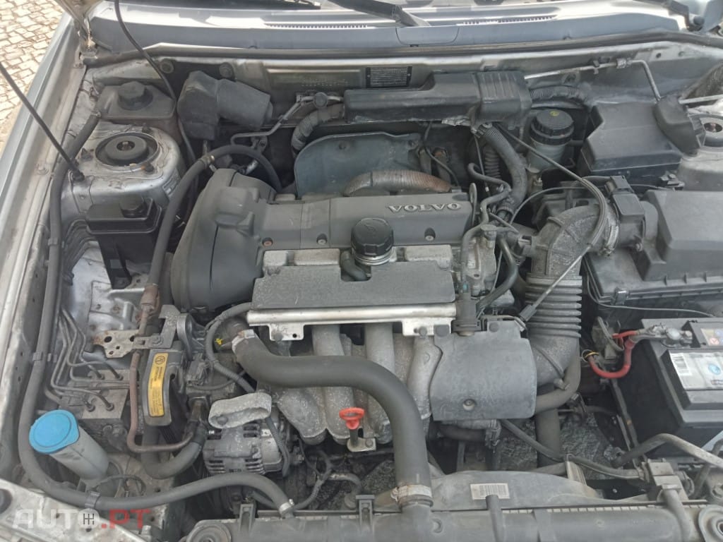 Volvo V40 1.6