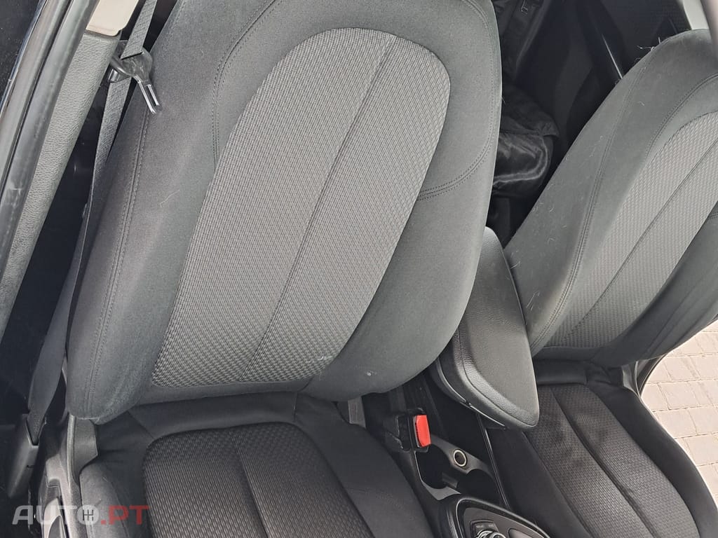 BMW 218 Serie2 d active Tourer