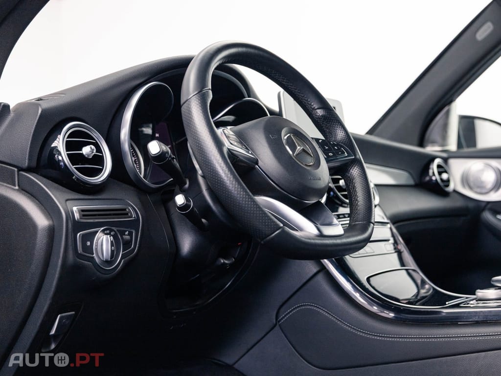 Mercedes-Benz GLC 220 d 4Matic 9G-TRONIC AMG Line