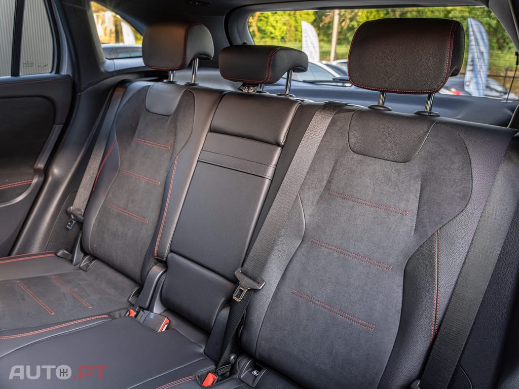 Mercedes-Benz GLA 250 e AMG Line