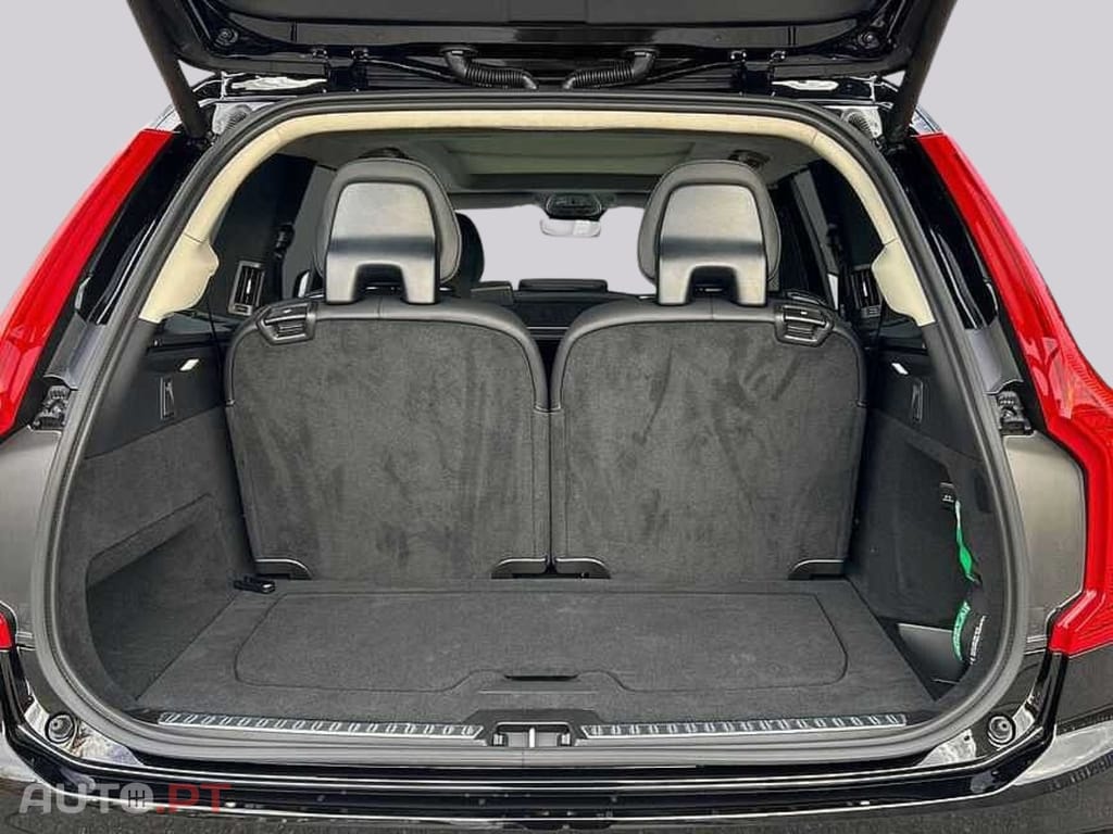 Volvo XC90 T8 AWD Recharge I.V.A DEDUTIVEL 