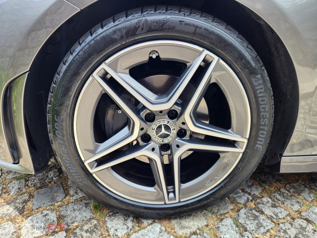 Mercedes-Benz CLA 180 d Shooting Brake AMG Line Aut.
