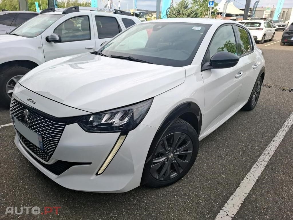 Peugeot E-208 50 kWh Style