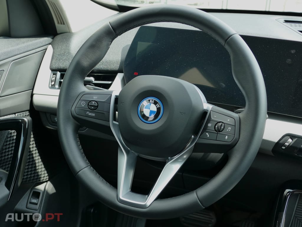 BMW X1 xDrive25e