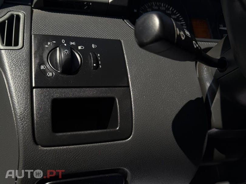 Mercedes-Benz Vito Extra-Longa SHUTTLE