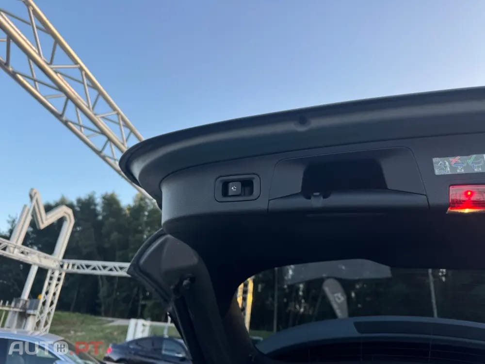 Mercedes-Benz GLA 250 e AMG Line