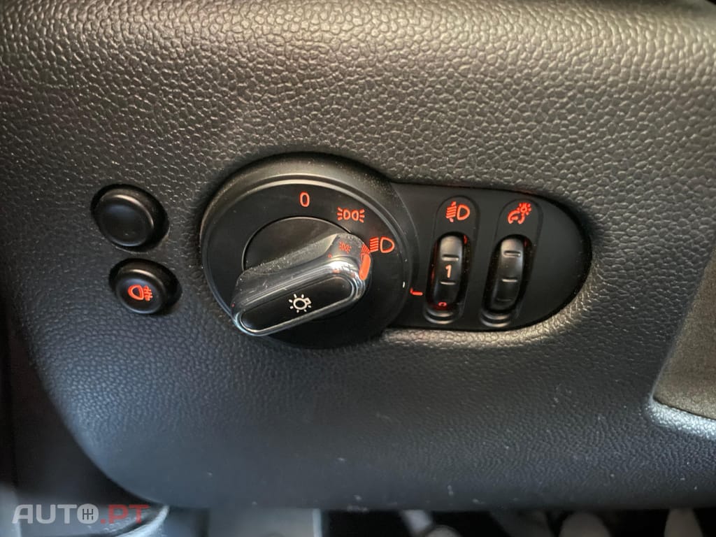 MINI Cooper One