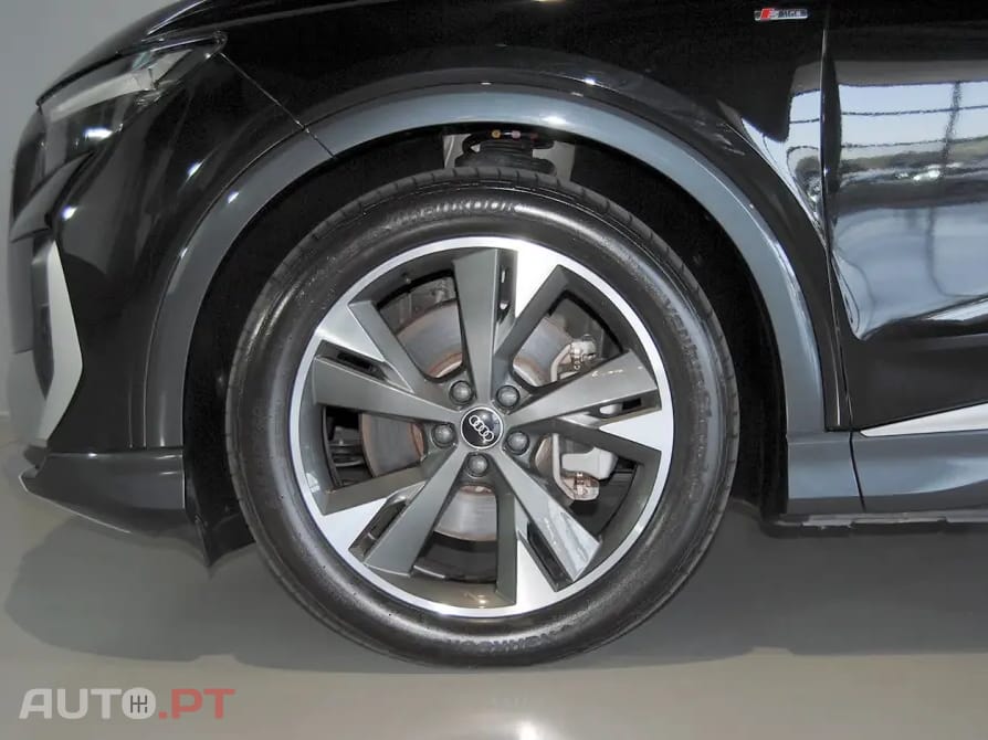 Audi Q4 E-Tron 45 82 kWh SE S-Line Plus