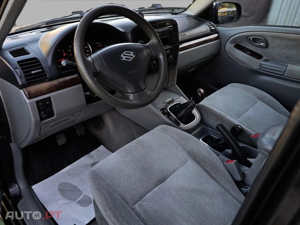 Suzuki Grand Vitara XL-7 2.0HDi