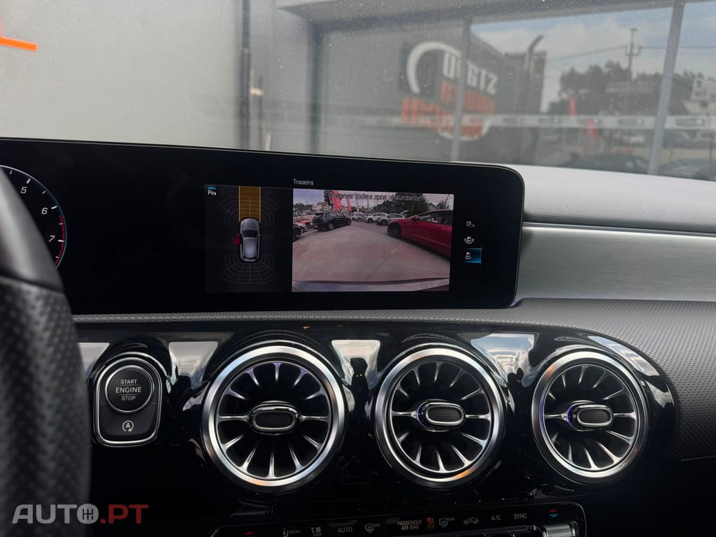 Mercedes-Benz A 180 AMG LINE ECRA FULL LED