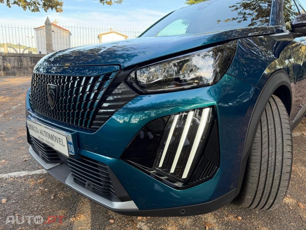 Peugeot 2008 1.2 PureTech Allure Pack