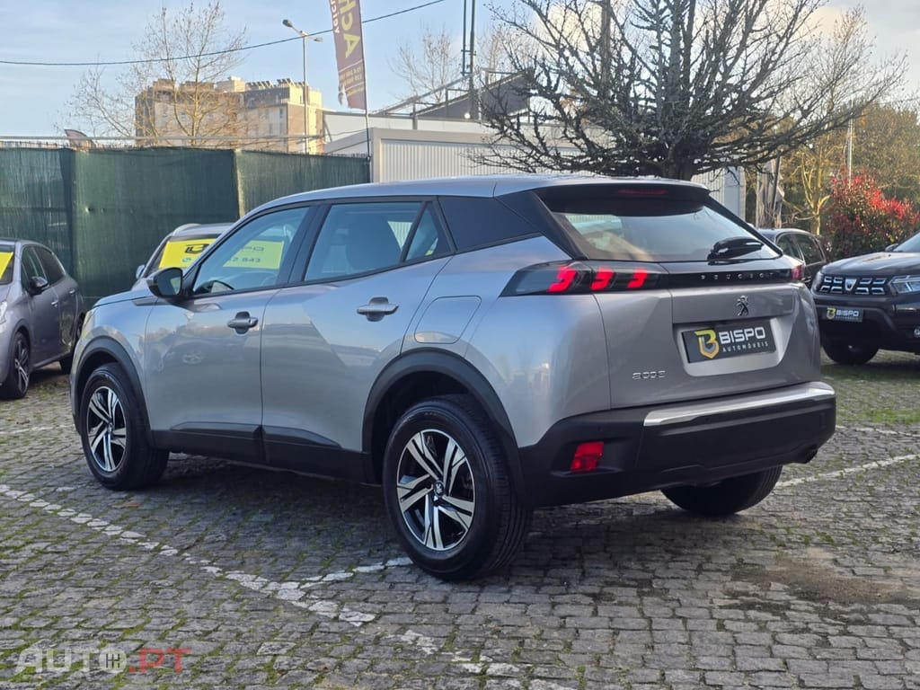 Peugeot 2008 PureTech 100 Active