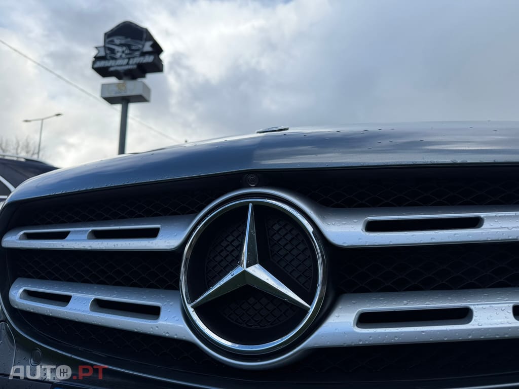 Mercedes-Benz E 220 d 4-Matic All Terrain Avantgarde +