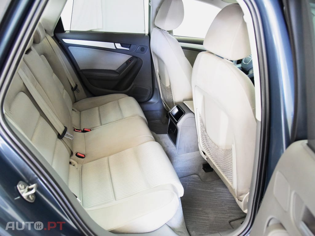 Audi A4 Avant 2.0 TDi Business Line Advance Multitronic