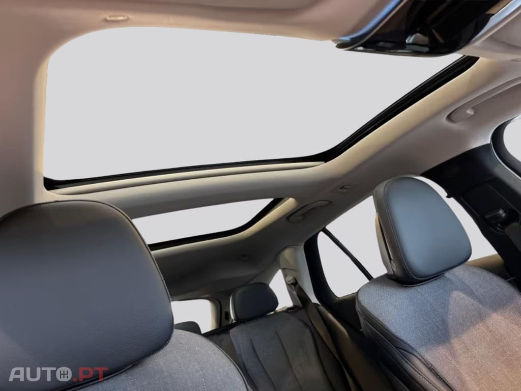 Mercedes-Benz E 300 I.V.A DEDUTIVEL de 4matic T Avantgarde