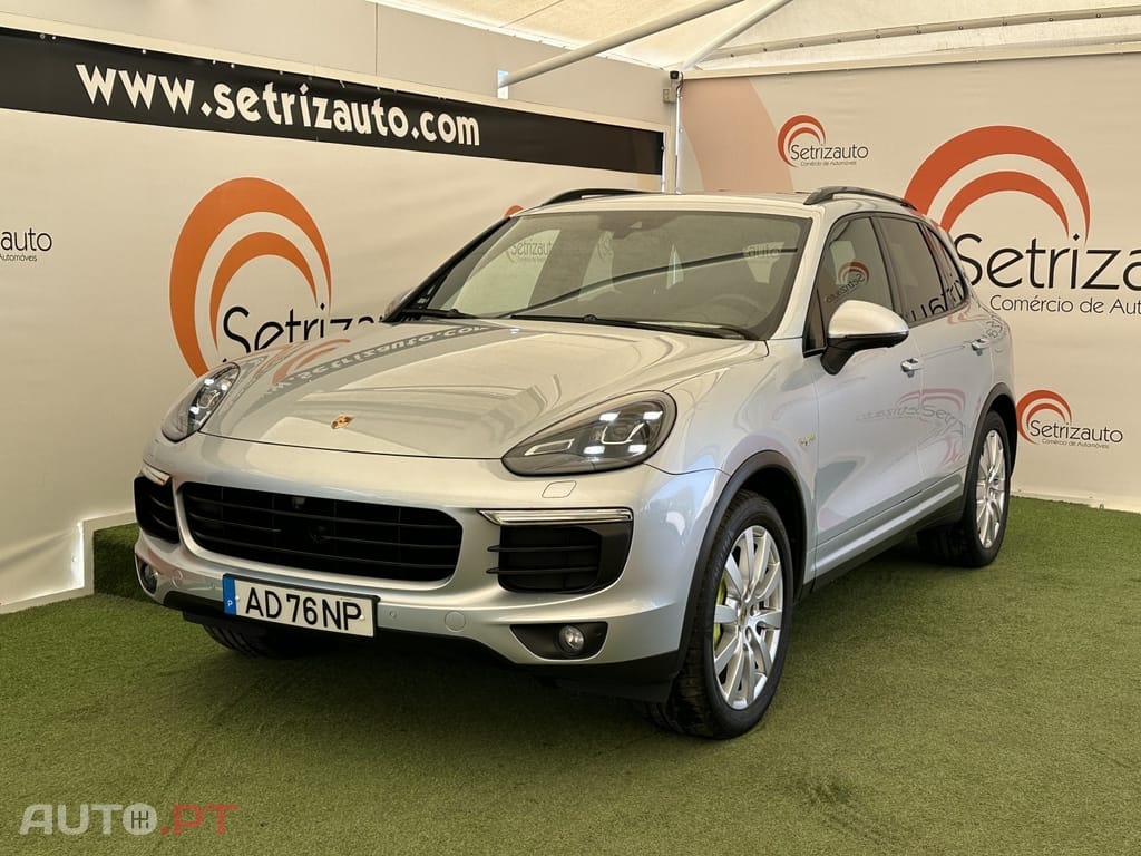 Porsche Cayenne S E-Hybrid