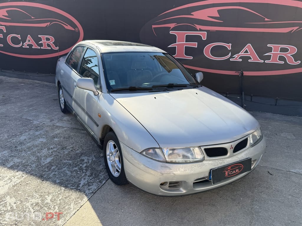 Mitsubishi Carisma Sedan 1.9 TD GLS