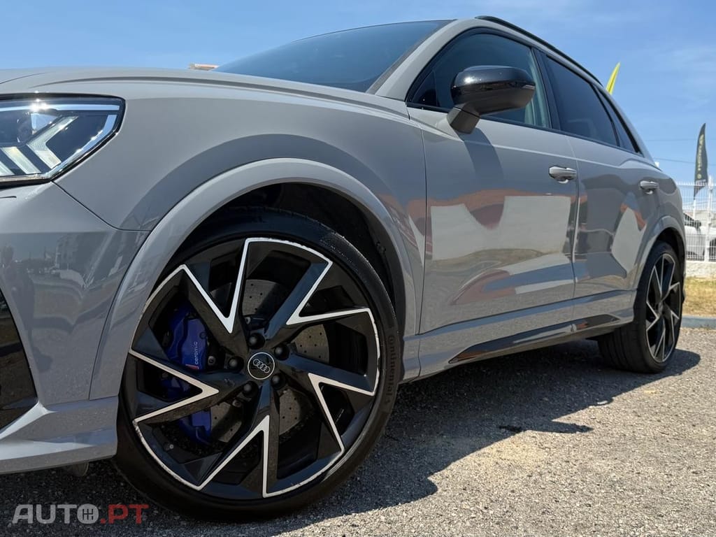 Audi RSQ3 2.5 TFSI quattro S tronic