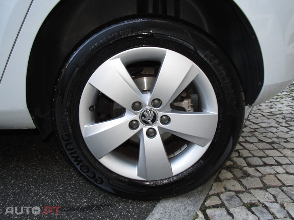 Skoda Fabia Diesel 1.4 TDi 105cv 22.000KM Só 198€/Mês*