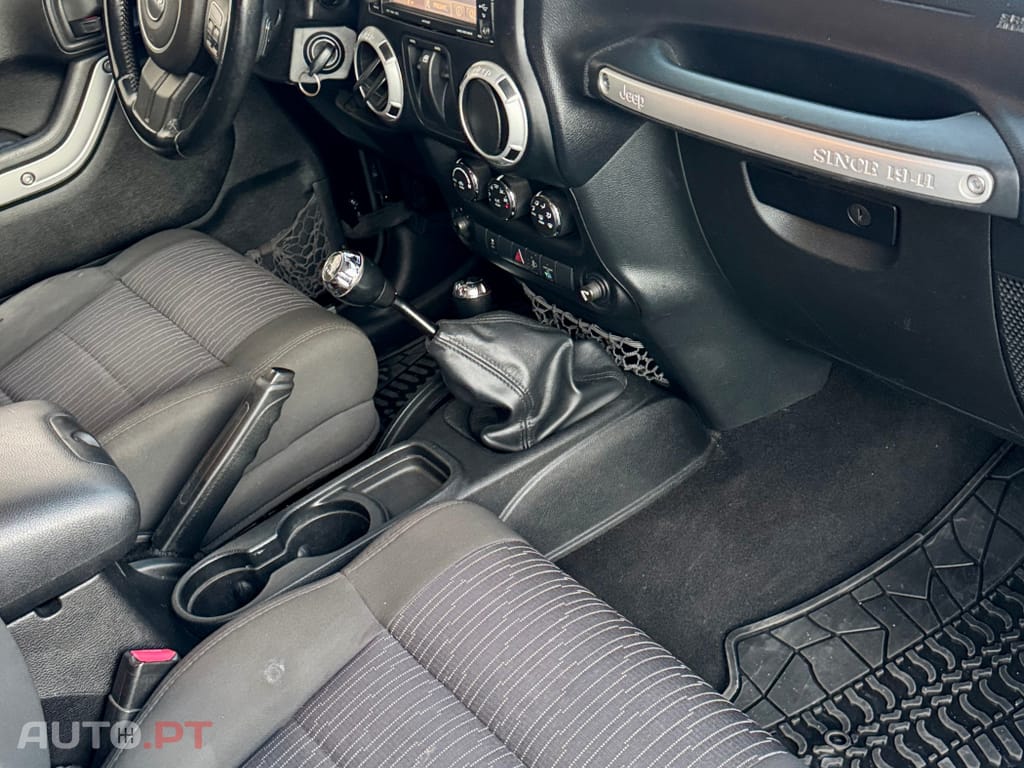 Jeep Wrangler 2.8 CRD MTX Sahara Limited