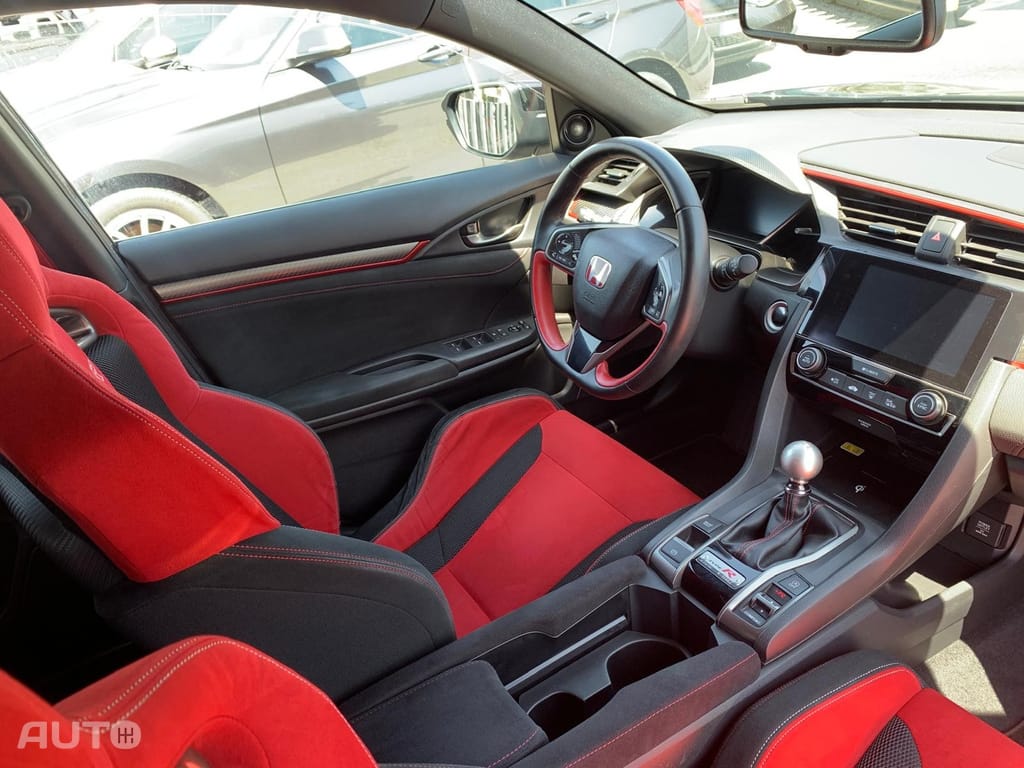 Honda Civic 2.0 i-VTEC Type-R