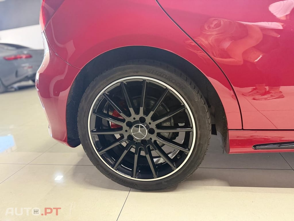 Mercedes-Benz A 180 Dynamic Edition