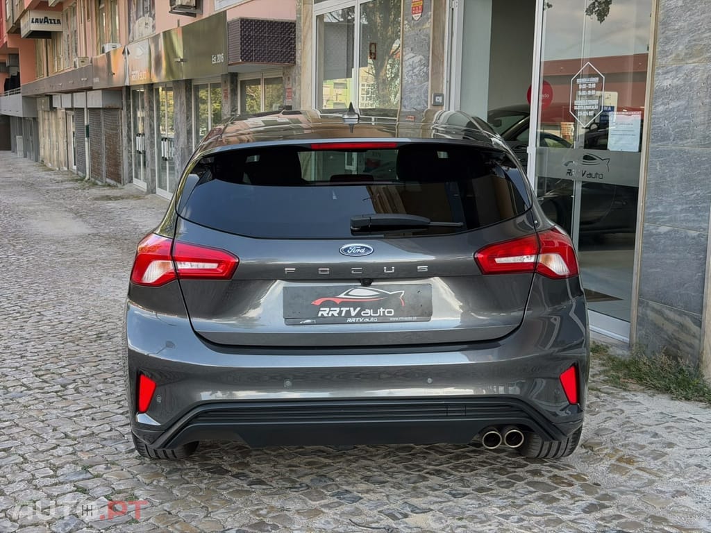 Ford Focus 1.0 EcoBoost ST-Line