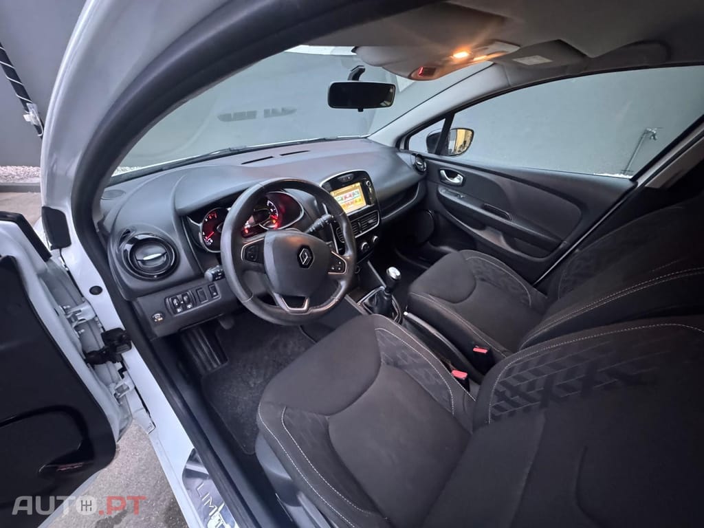 Renault Clio 0.9 TCe Limited Bi-Fuel
