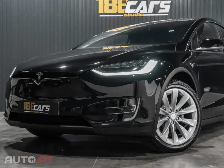 Tesla Model X 100D