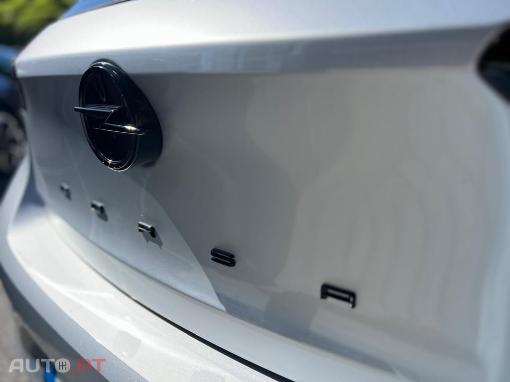Opel Corsa 1.2 T Edition