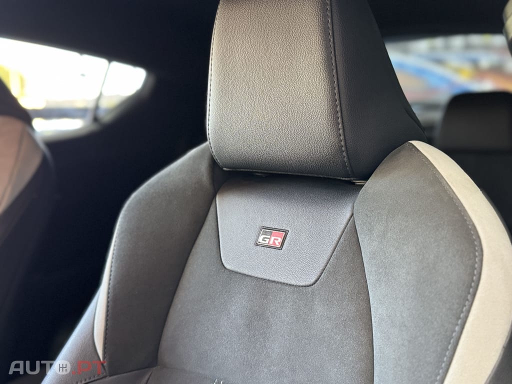Toyota C-HR 2.0 Hybrid GR Sport