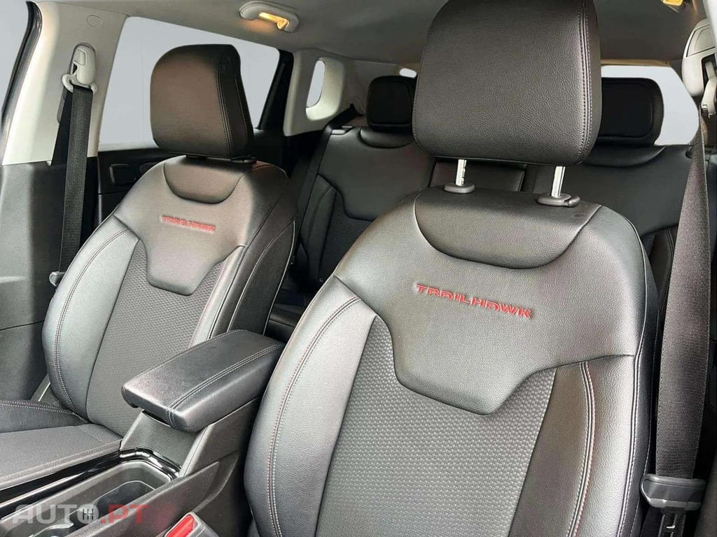 Jeep Compass 1.3 Híbrido  Trailhawk AWD 