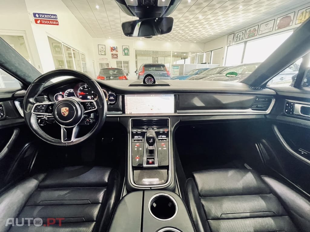 Porsche Panamera 4S Diesel