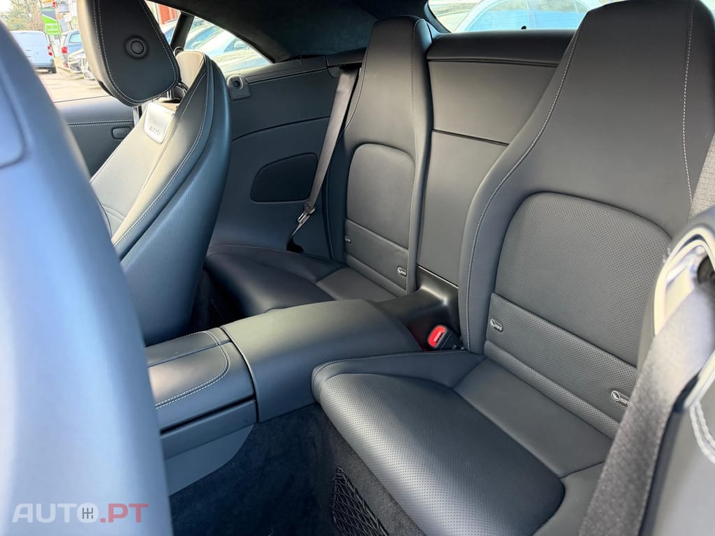 Mercedes-Benz SL 43 AMG Standard