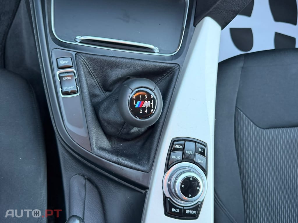 BMW 318 d Touring Line Sport