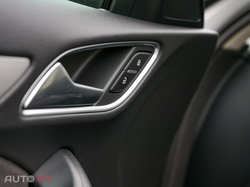 Audi Q3 2.0 TDi Attraction