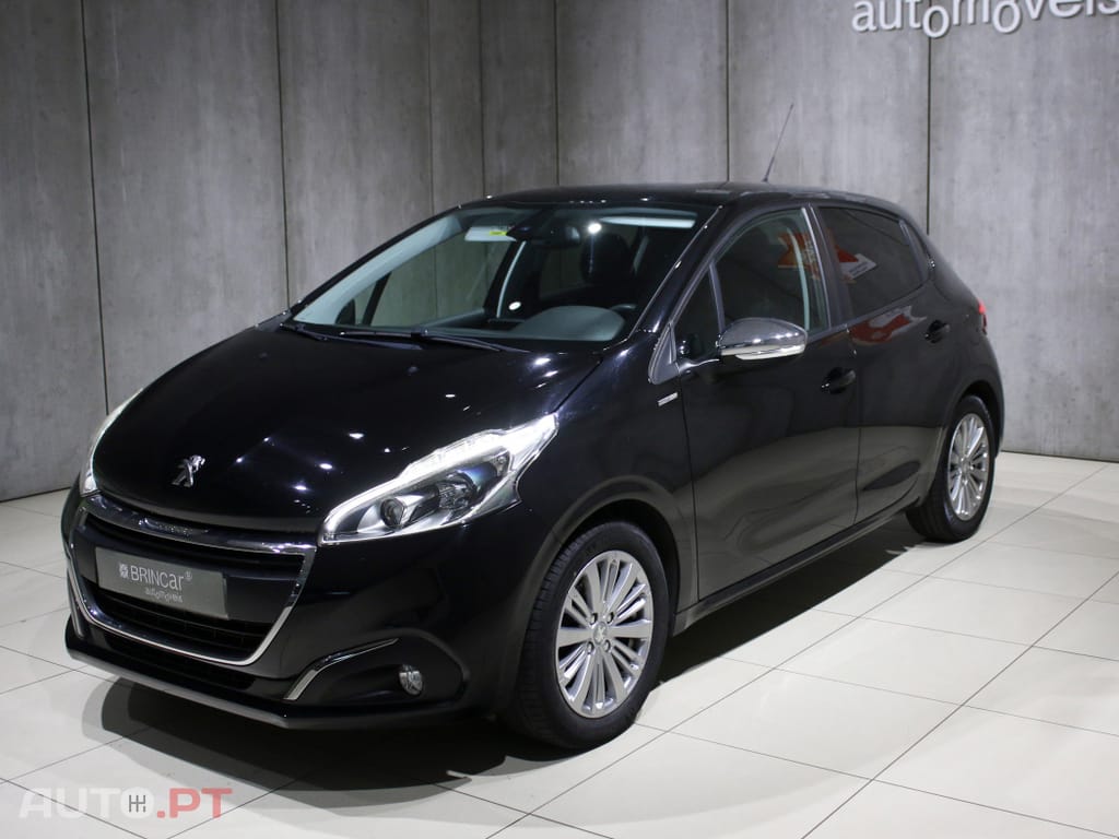 Peugeot 208 1.2 PureTech Style