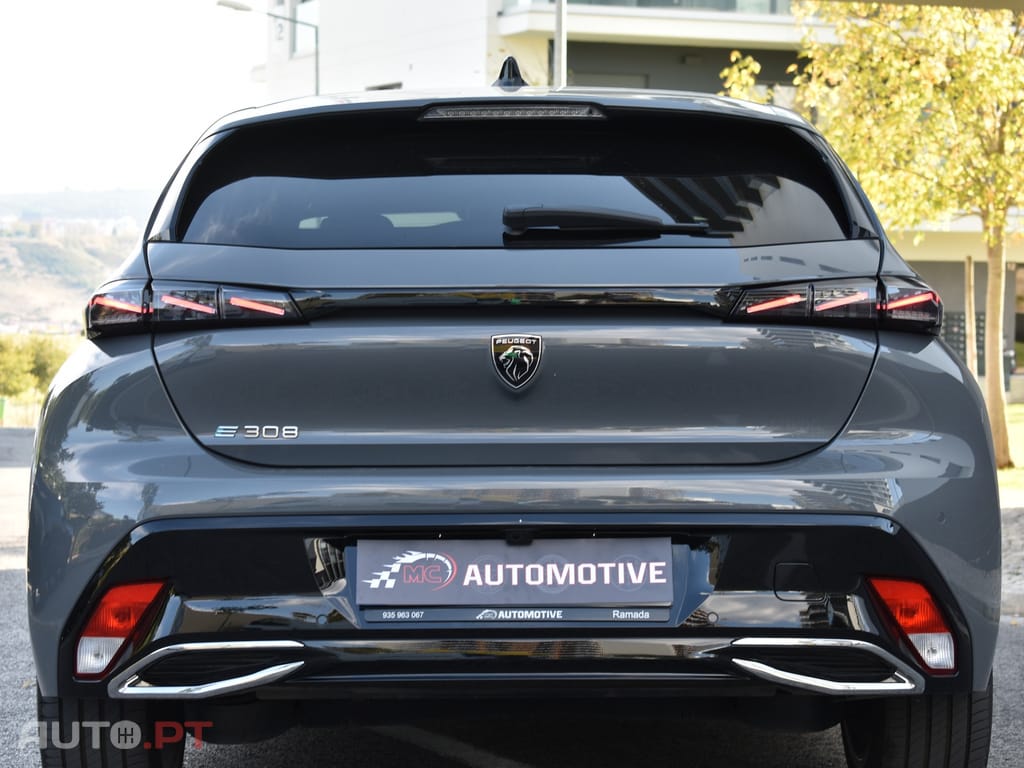 Peugeot E-308 54 kWh GT