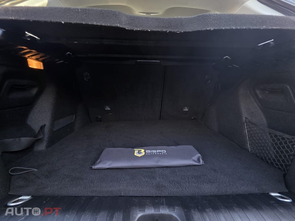 Peugeot 2008 1.2 PureTech Style